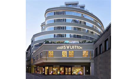 nuova sede louis vuitton milano|www.louisvuitton.com official site.